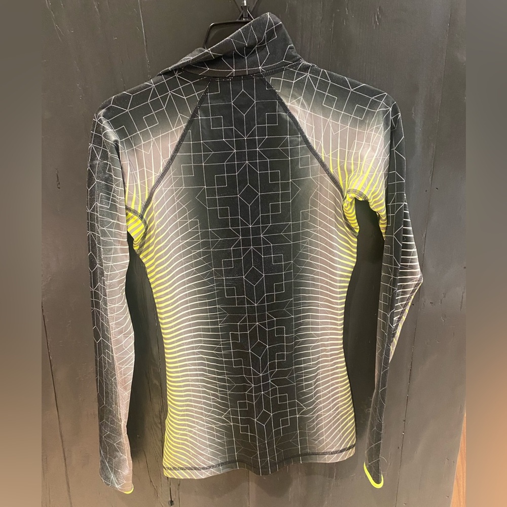 Nike Pro Dri fit half zip pull over